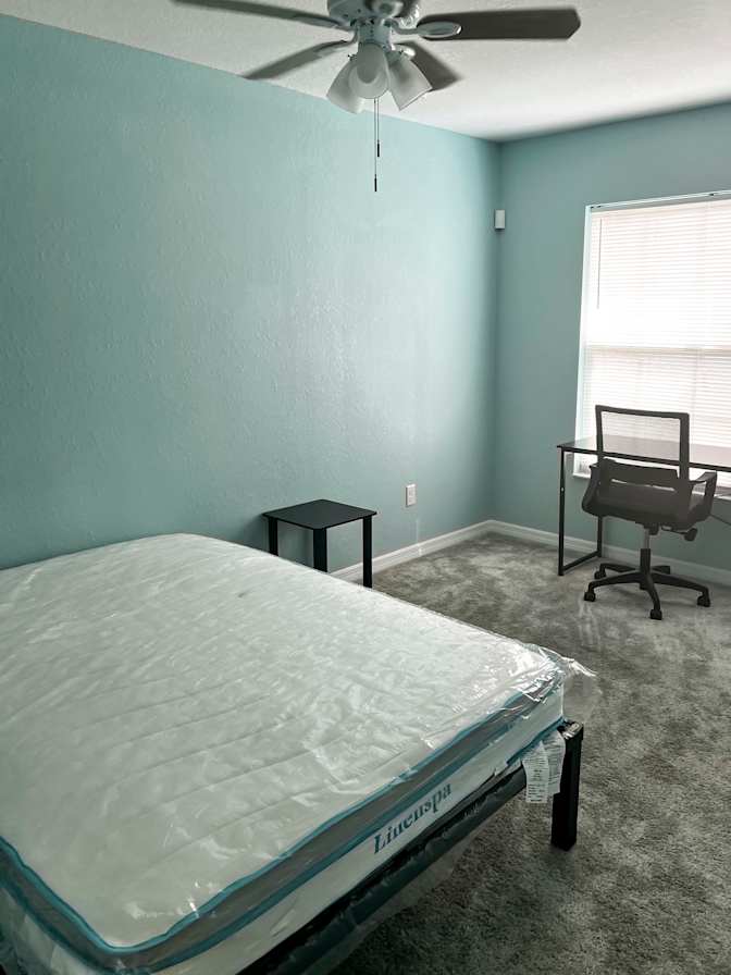 PadSplit's room