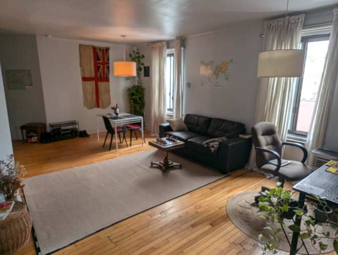 Jonathan Rogers's room