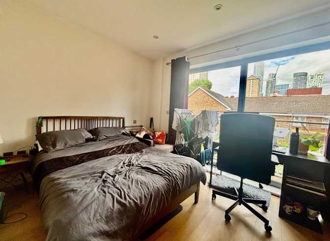 Minwoo's room