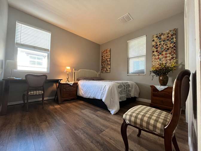 Sam & Fiona's room