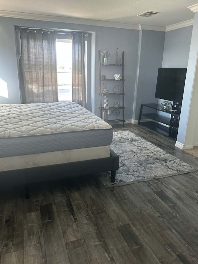 Room For Rent -Oxnard's room