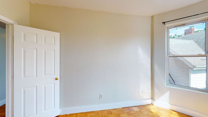 Sam June's room