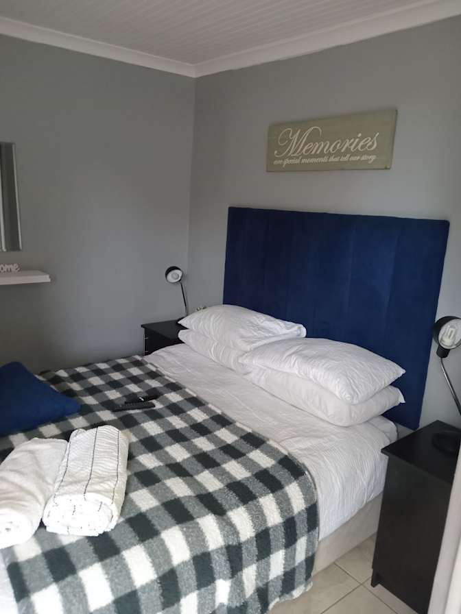 Shirley Rae's room