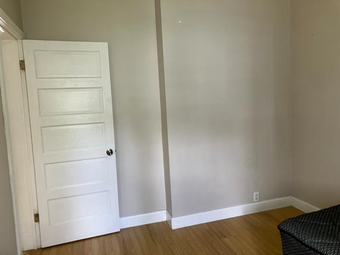 Olivia Kosmopoulos's room