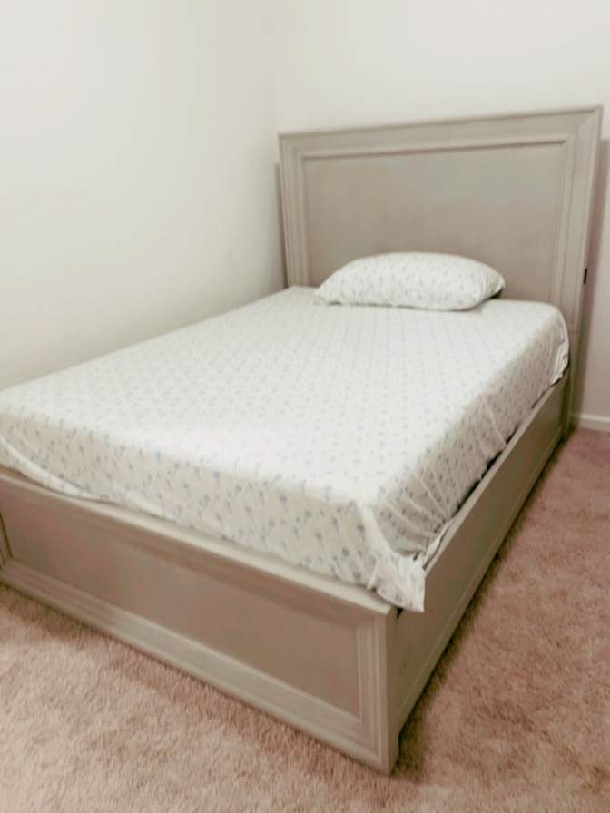 Rajnish's room
