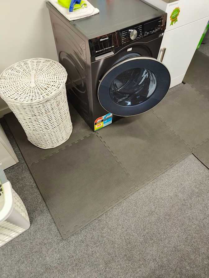 Bernie Ling's room