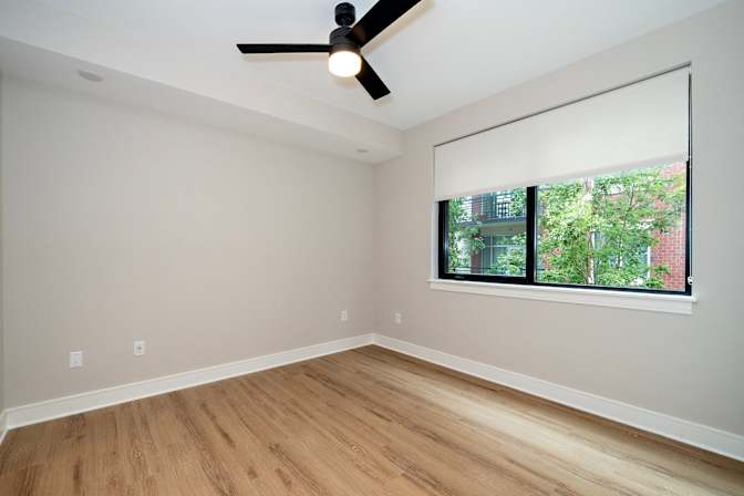 Alcove Rooms's room