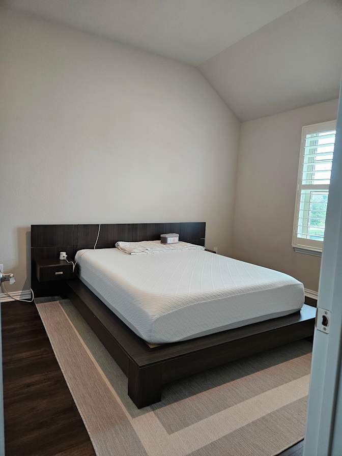 Kate's room