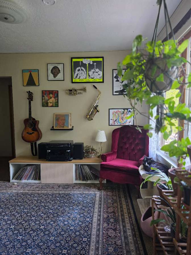 Chloe's room