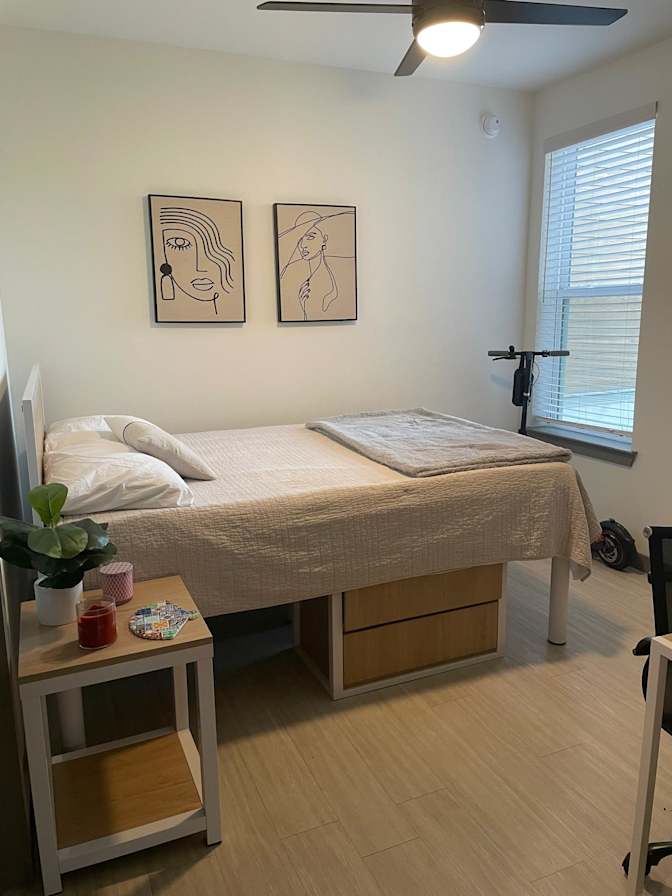 Pedro Prada's room