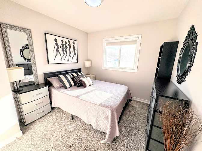 Gigi's room