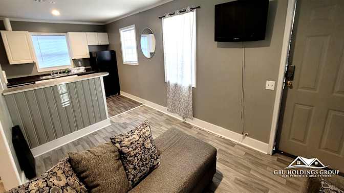 GBU Holdings Group's room