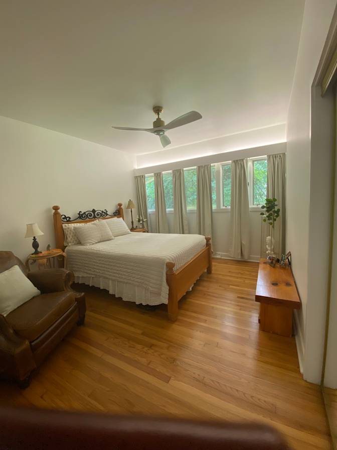 Abdel's room