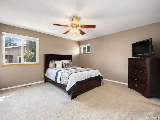 Kyle's room