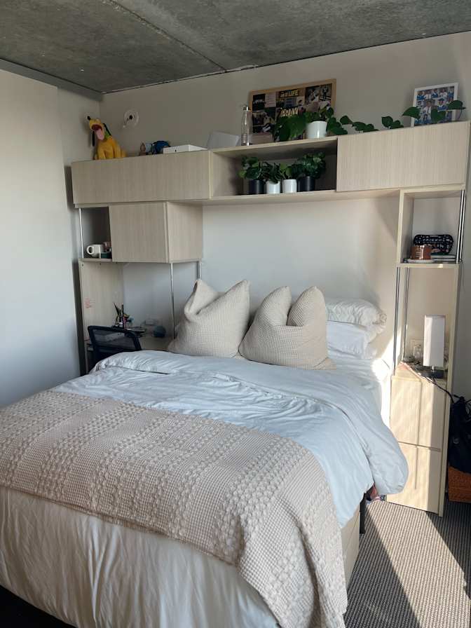 Naomi Aiken's room