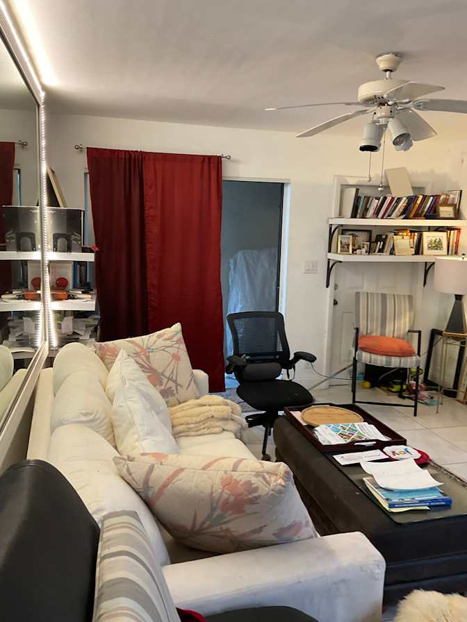 Engad's room