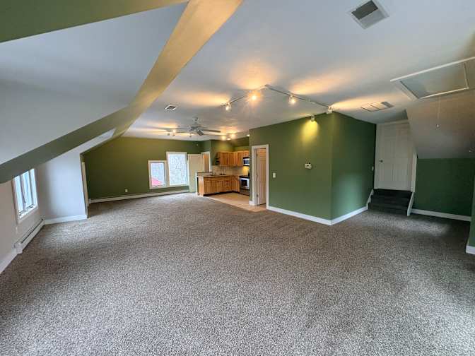 Kalil's room