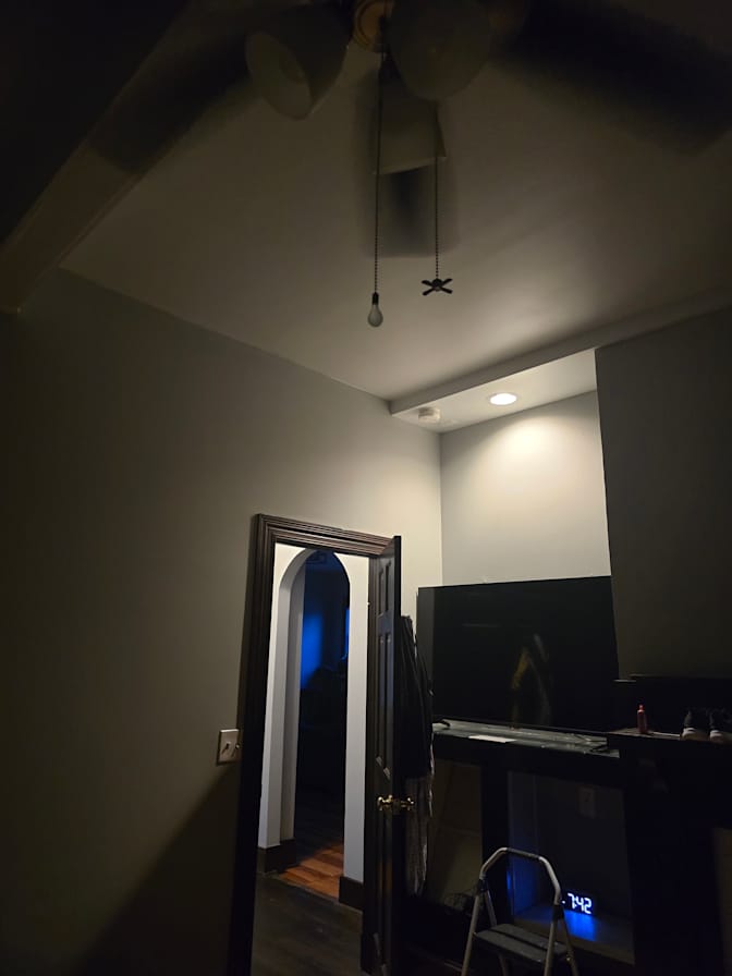 Ediri's room
