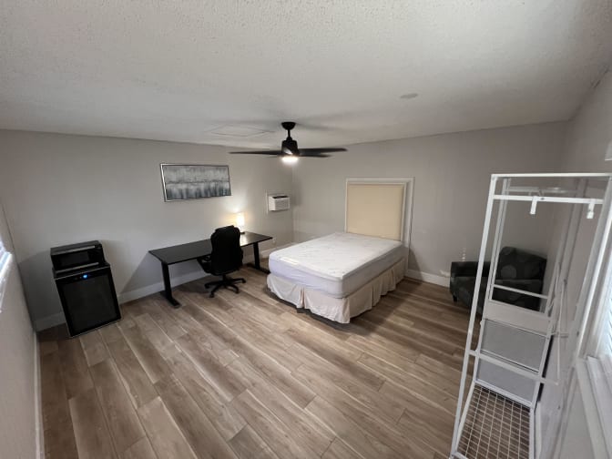 PadSplit's room