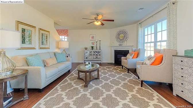 Alcove Rooms's room