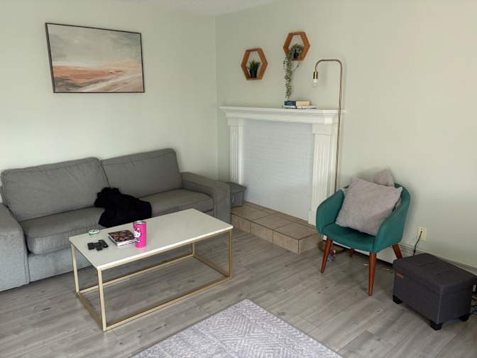 Stephanie's room
