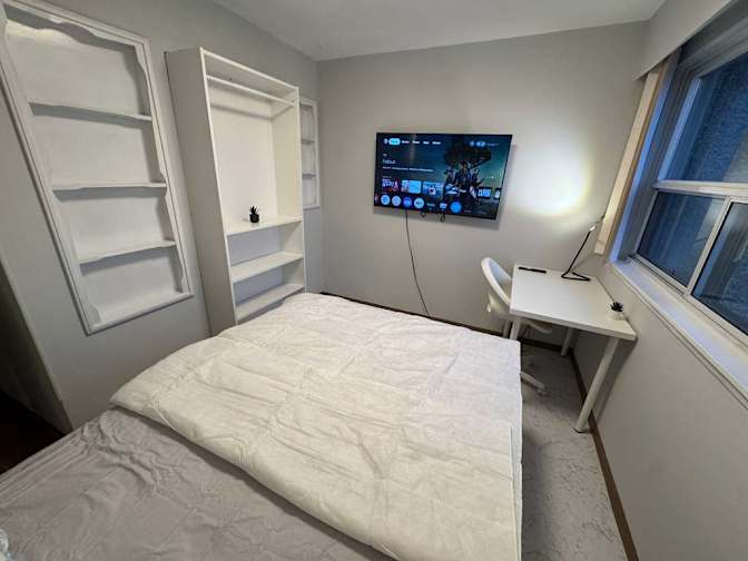 Olivia's room