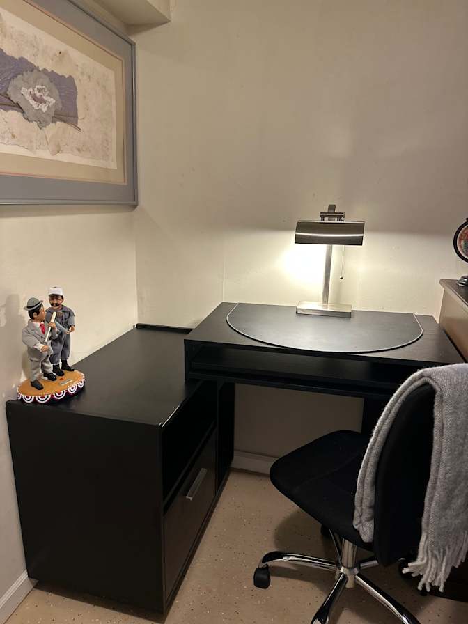 Geo's room