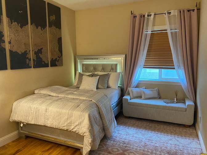 Phondara's room