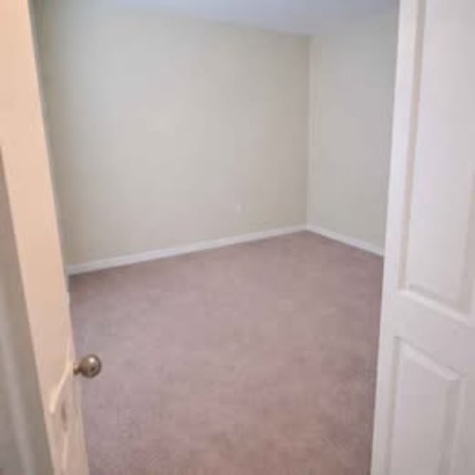 Thien's room