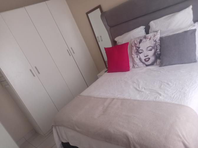 Thabiso's room