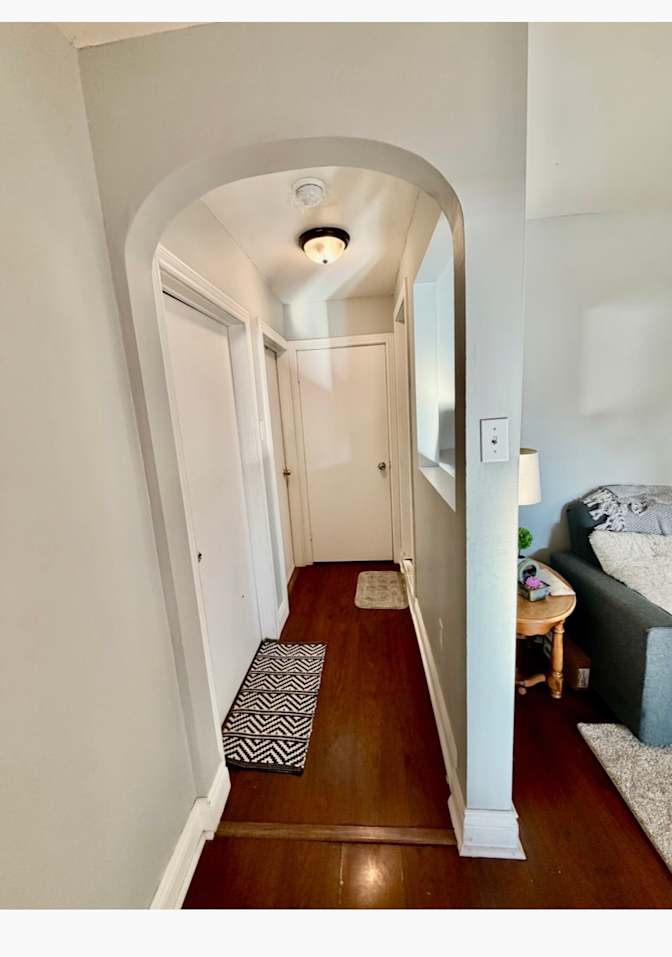 Min Min's room