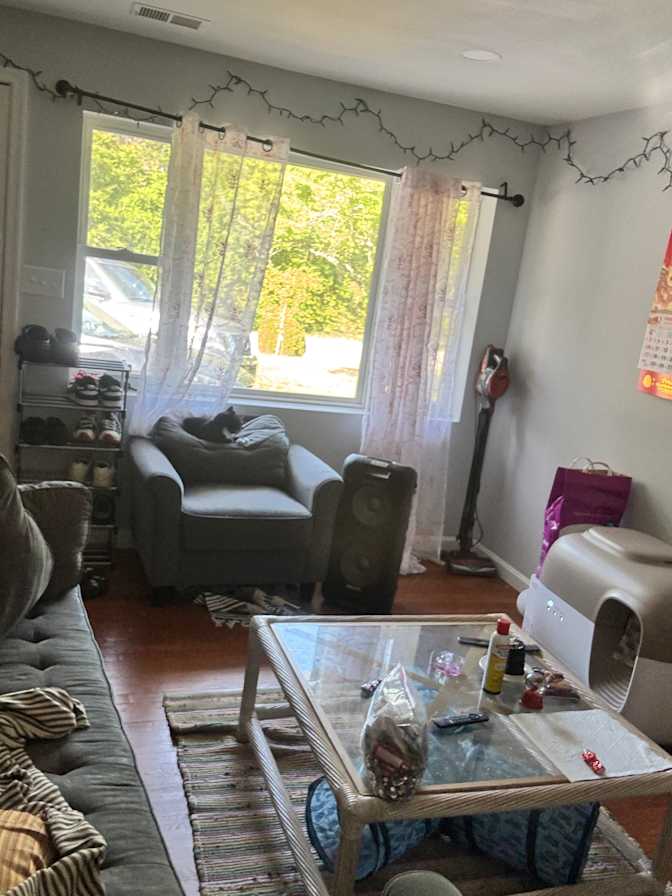 Kasandra's room