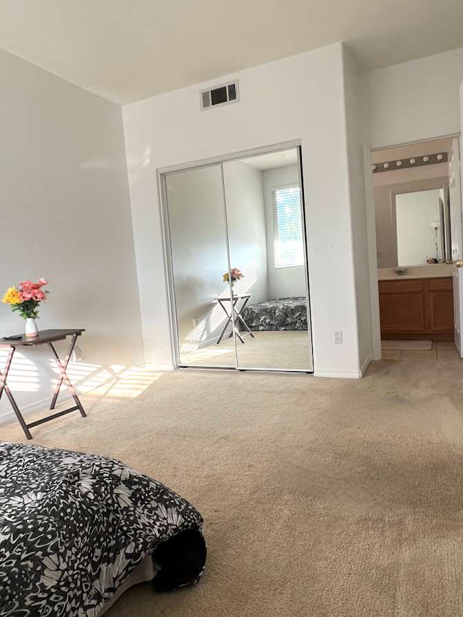 Annie's room