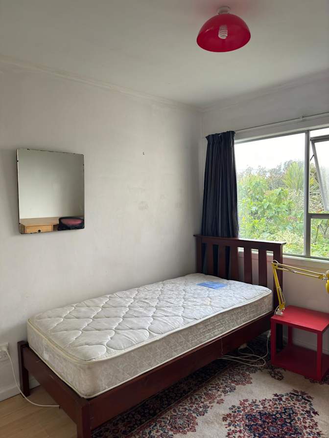 Jennifer's room