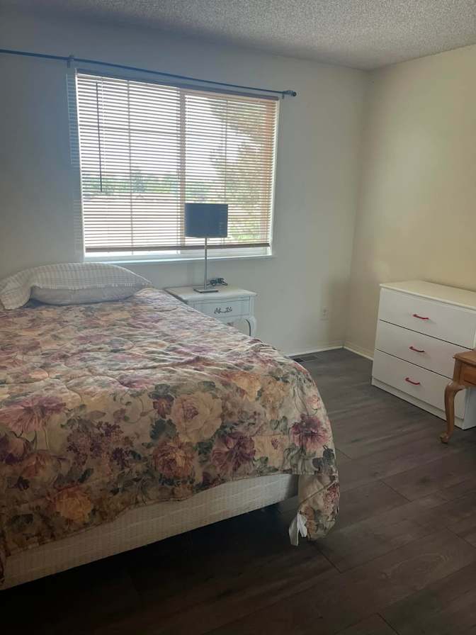 Vale's room