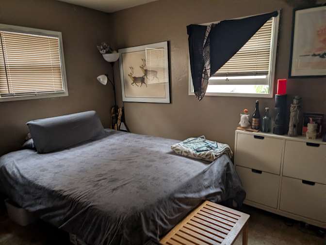 Ron Furuyama's room