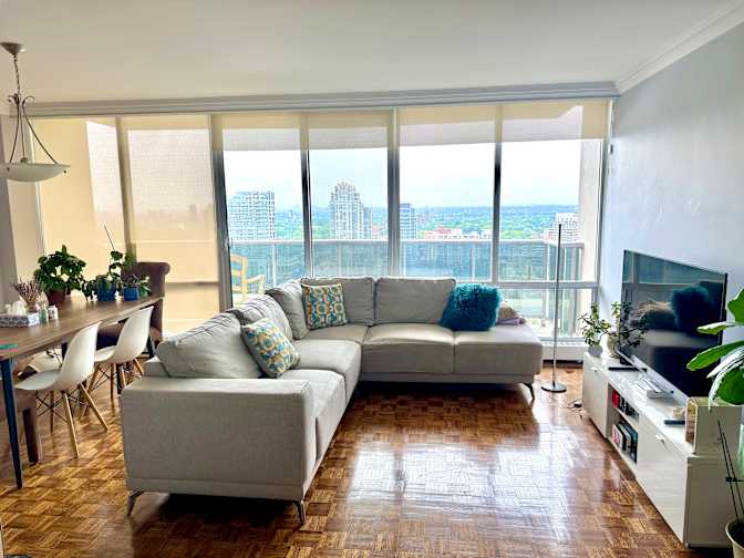 Felipe's room