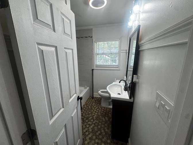 Alcove Rooms's room