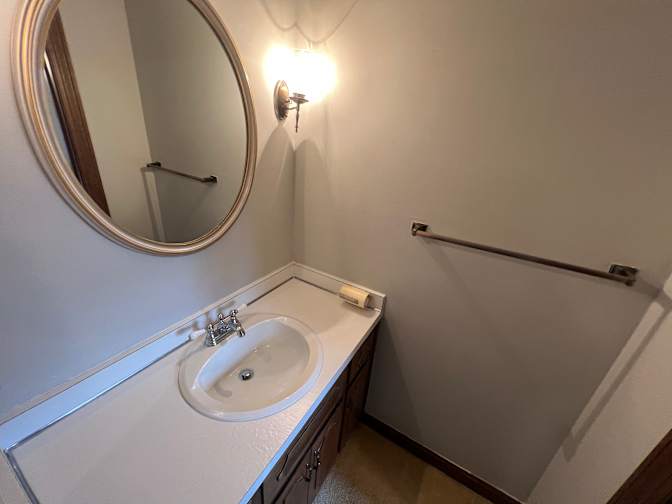 Alcove Rooms's room