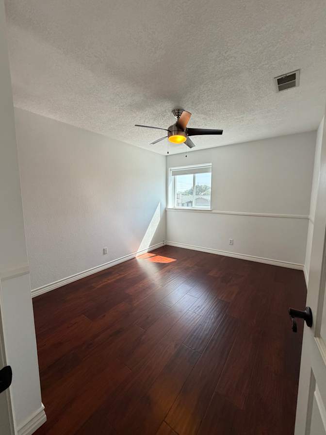 gloria's room