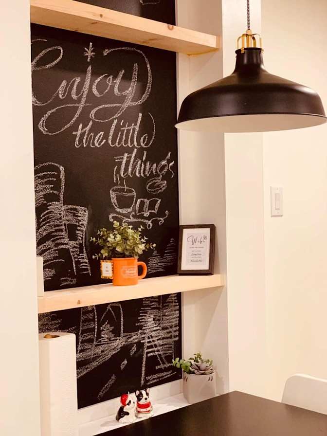 Vivian's room