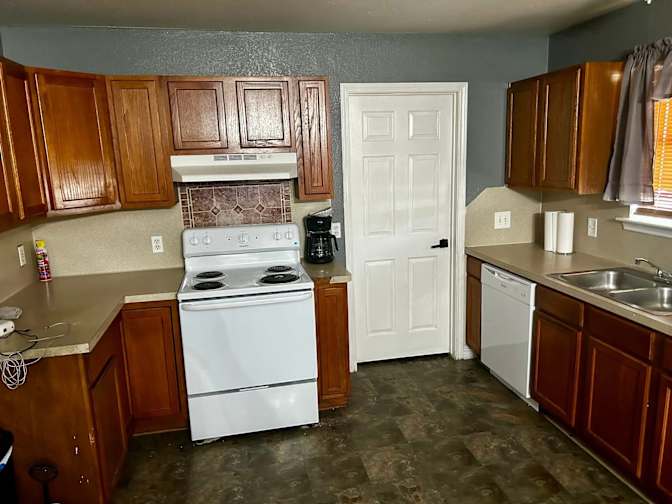 Bethlehem House LLC's room