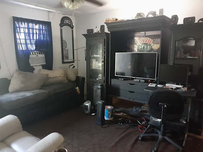 Lisa's room