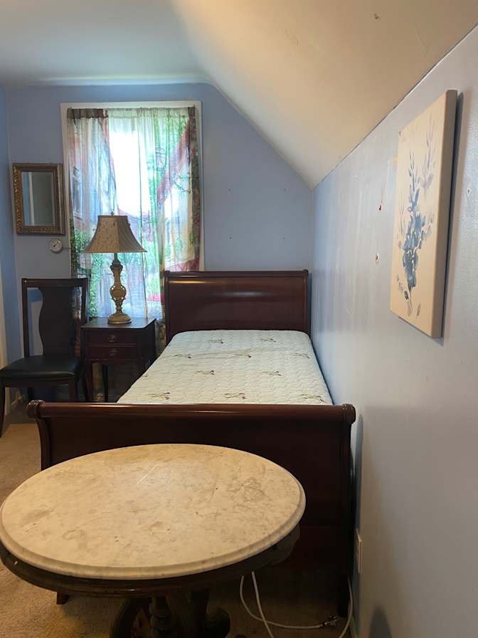 Elizabeth's room