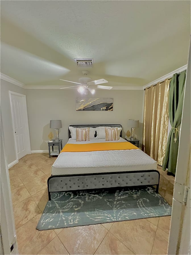 Johann's room