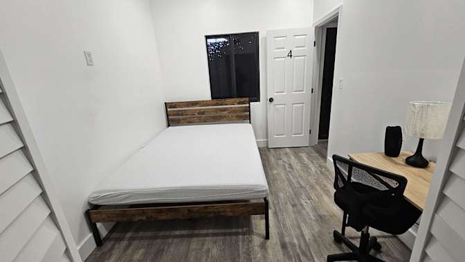 PadSplit's room