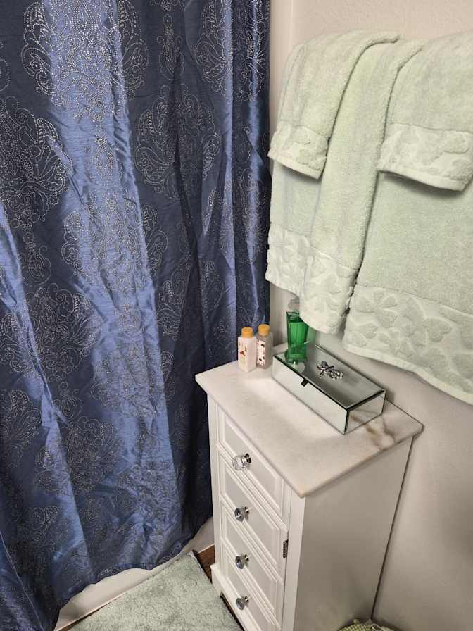 Janet Bowman York's room
