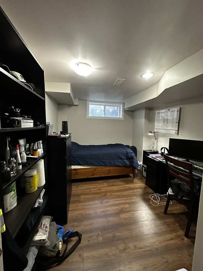 Gloria's room