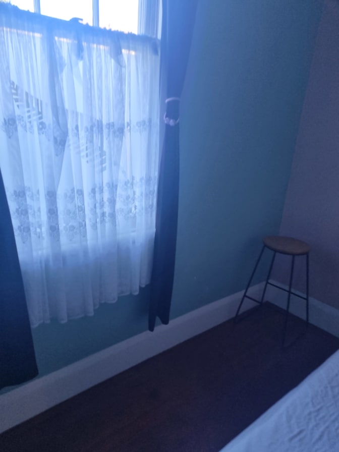 Dallas Stirling's room