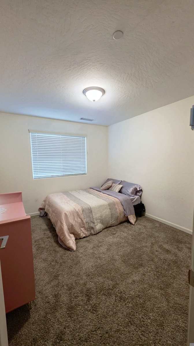Cecilia's room
